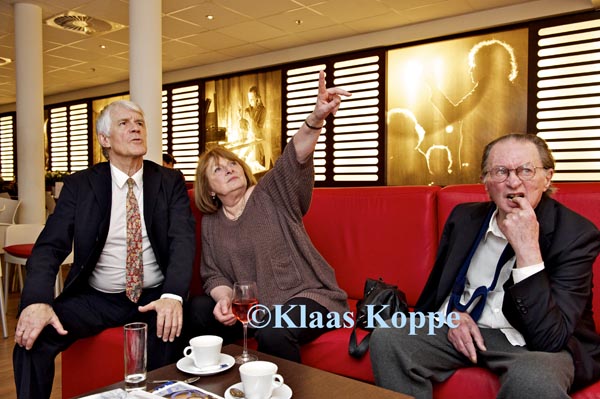 Remco Campert en Kees van Kooten, foto Klaas Koppe