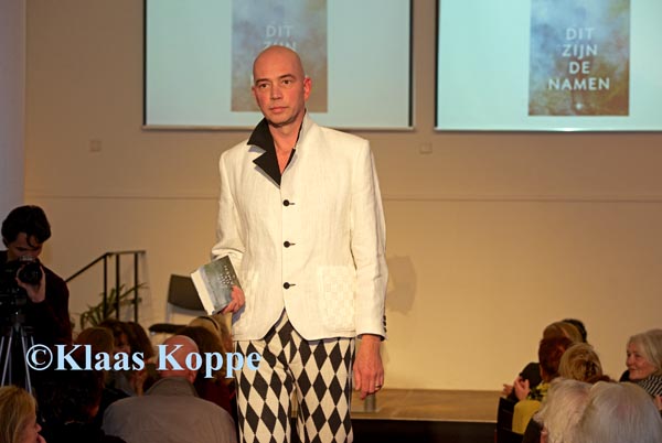 Teigetje & Woelrat literaire catwalk,foto Klaas Koppe